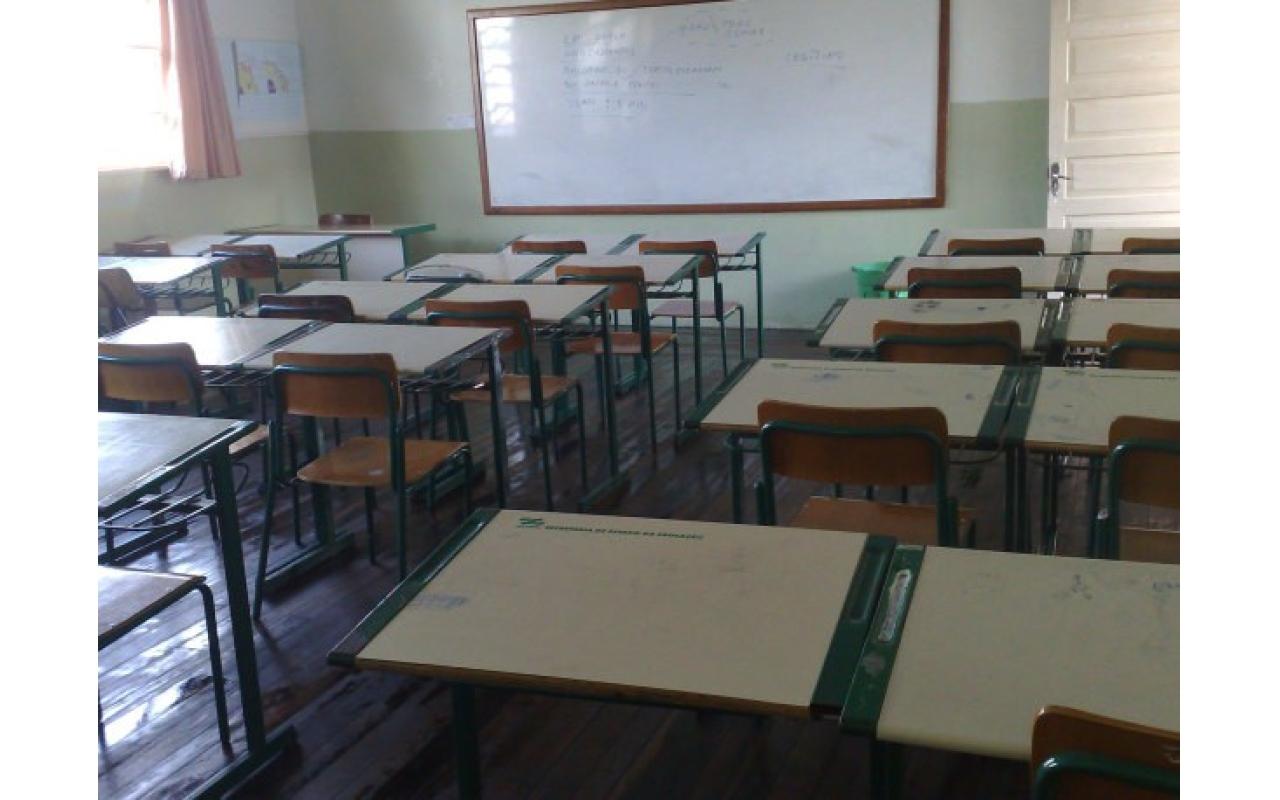 Professores paralisam trabalhos em Escolas Estaduais da Regional de Ituporanga nesta terça