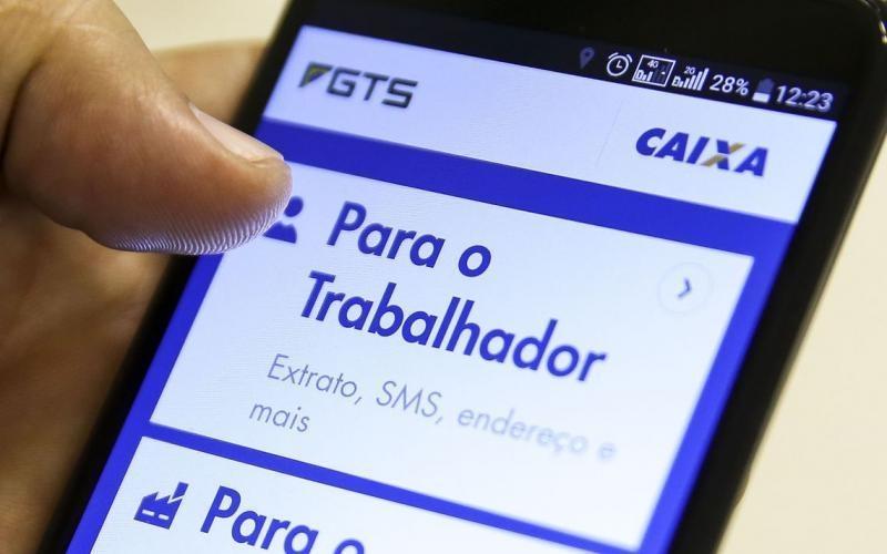 Caixa creditará distribuição de lucro do FGTS até o fim de agosto