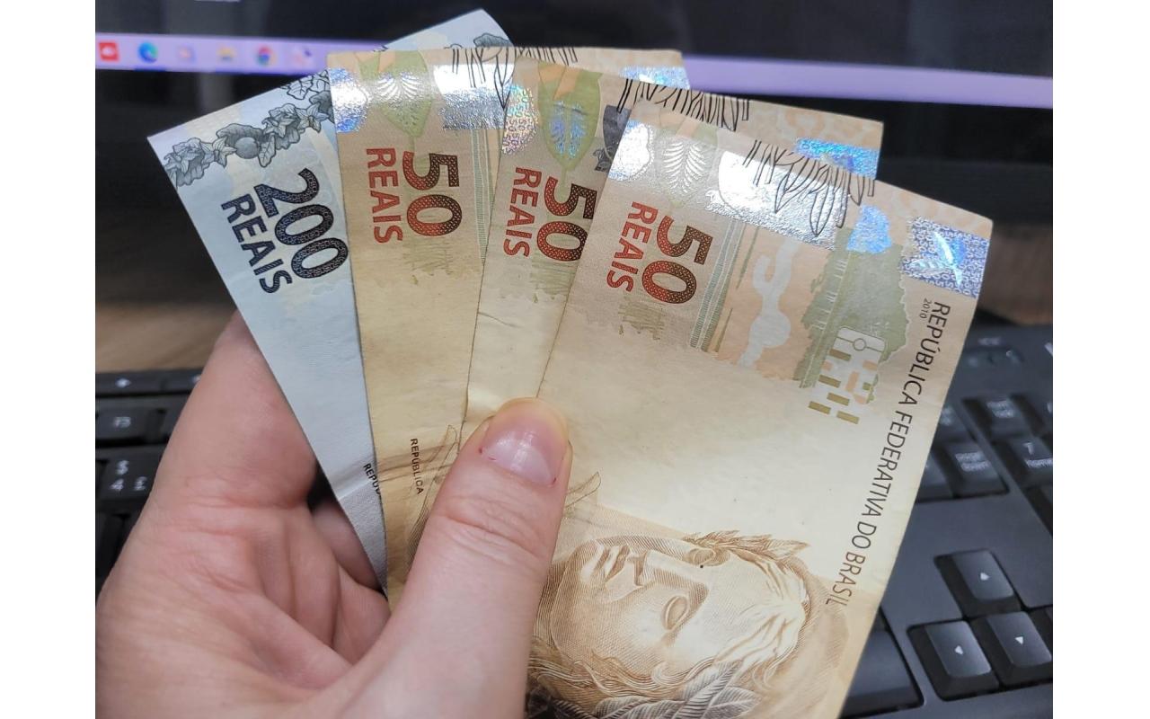 Caixa Econômica Federal vai pagar lote extra de R$ 4 bilhões do abono salarial