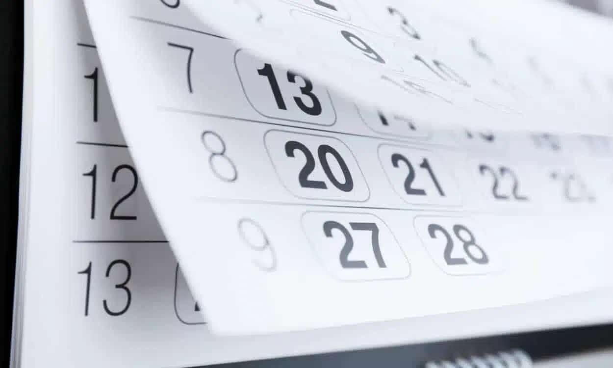 Calendário de abril: confira os feriados e pontos facultativos do mês