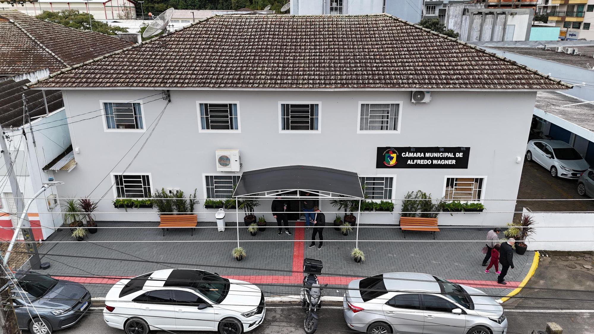 Câmara de Alfredo Wagner analisa moções e adia votação de projeto do magistério