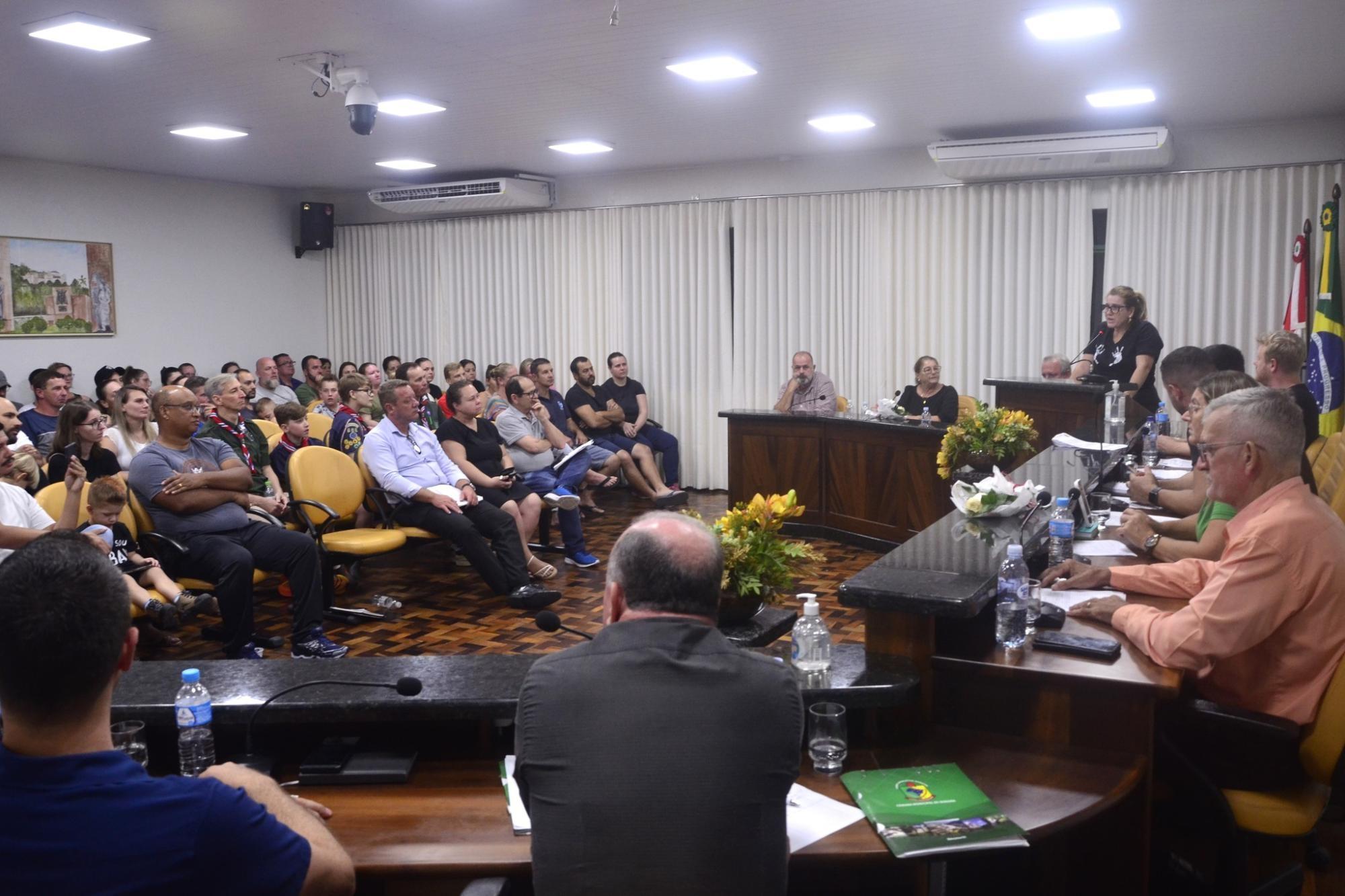 Câmara de Ibirama aprova CPI para investigar supostos desvios de diárias