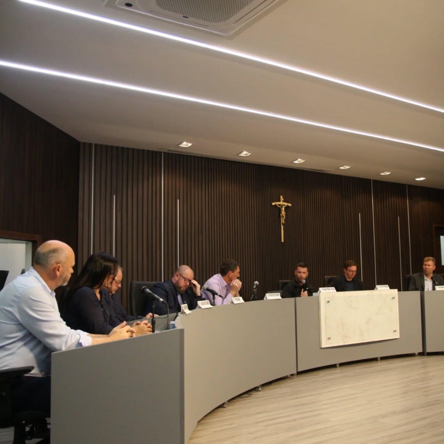 Câmara de Rio do Sul abre comissão para investigar vereadora Sueli de Oliveira