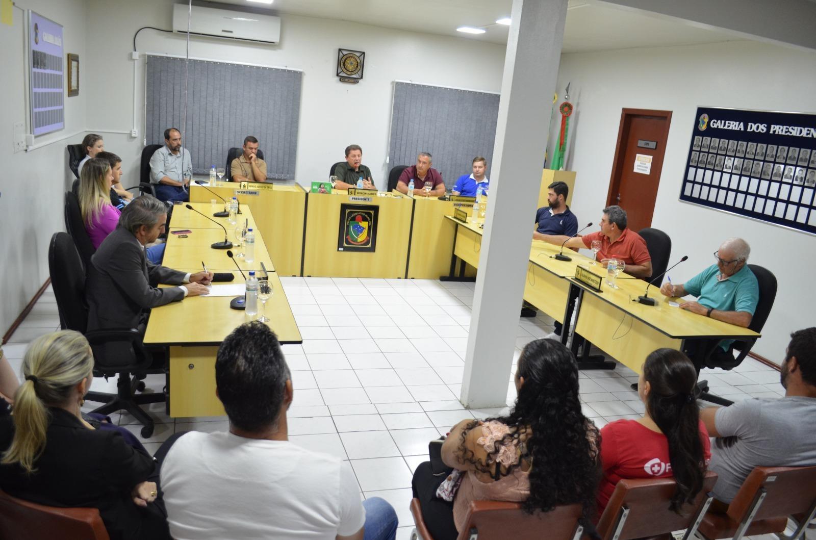 Câmara de Vereadores de Alfredo Wagner promove reunião para tratar sobre segurança nas escolas