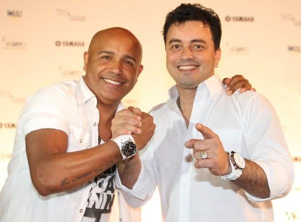 Cantor da dupla Rick e Renner sofre acidente em rodovia de SC