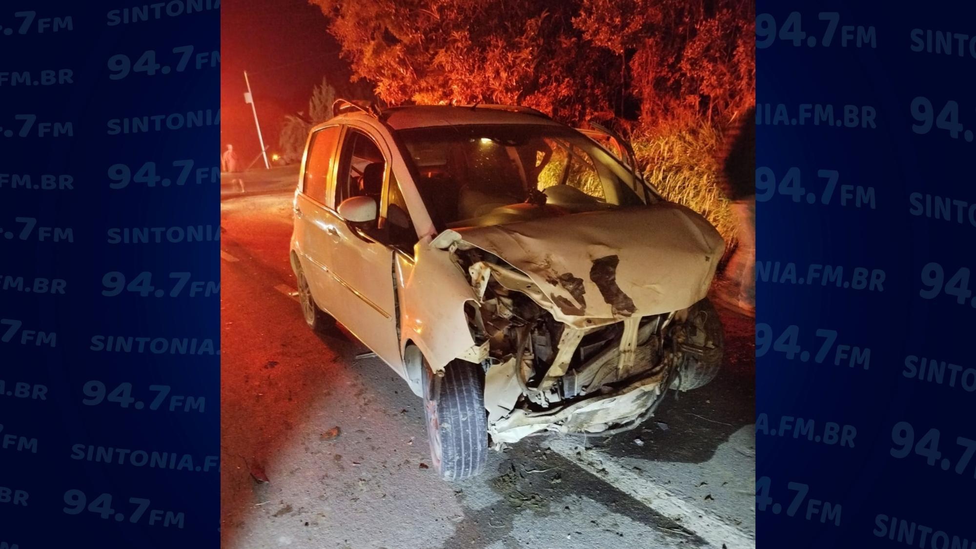 Capotamento deixa duas mulheres feridas na SC-110, em Petrolândia