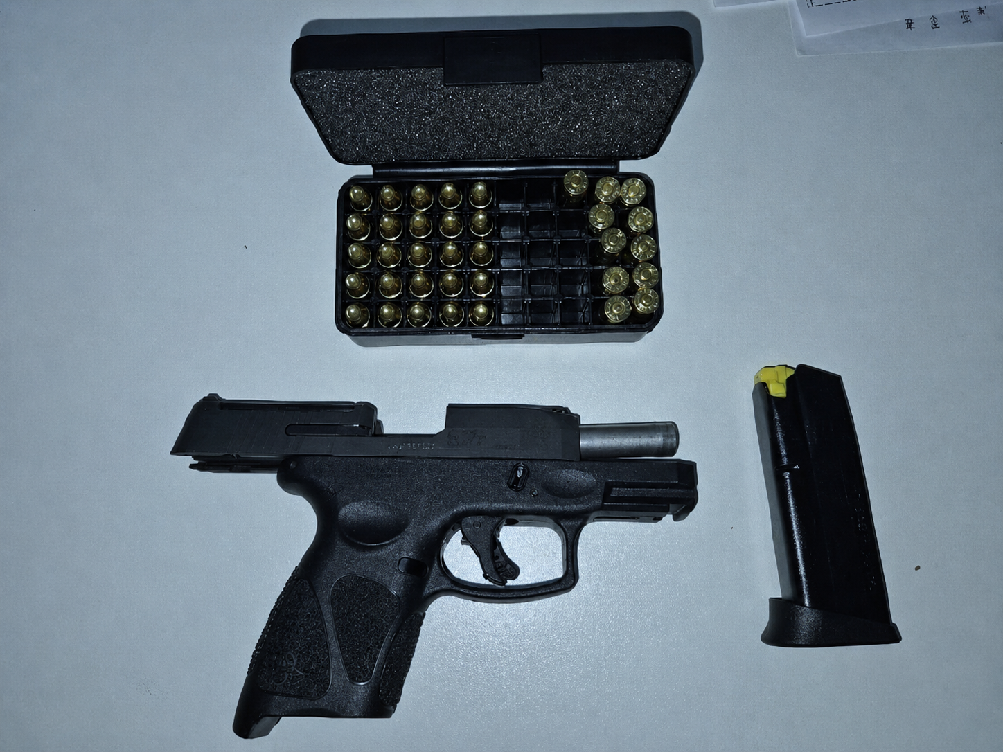 Casal é preso por porte ilegal de arma de fogo em Rio do Oeste