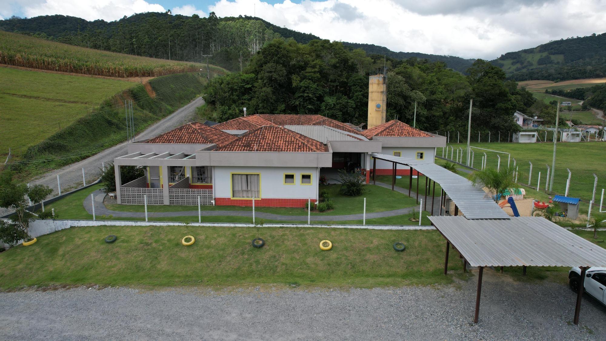 Casos de roséola fazem administração de Leoberto Leal suspender as aulas na creche municipal