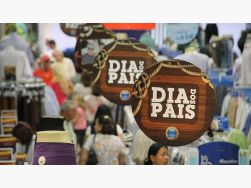Catarinense deve gastar R$ 164,19 em presentes para o dia dos pais, diz pesquisa