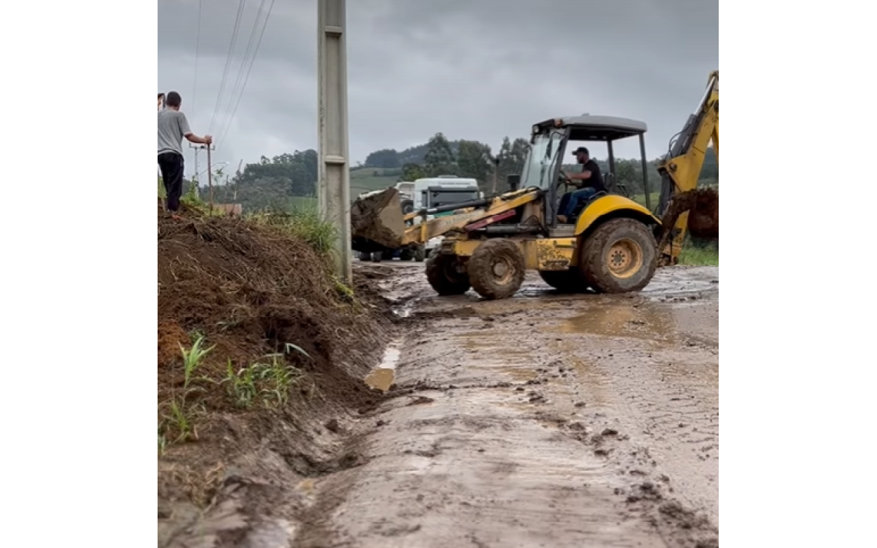 Chapadão do Lageado registra estragos após as chuvas desta terça-feira (26)