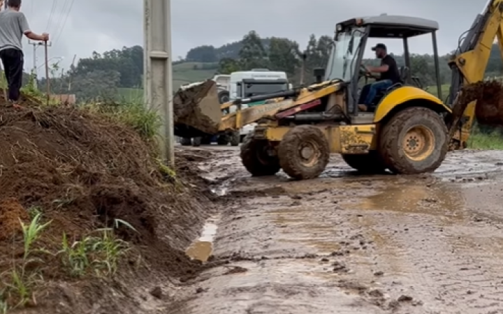 Chapadão do Lageado registra estragos após as chuvas desta terça-feira (26)