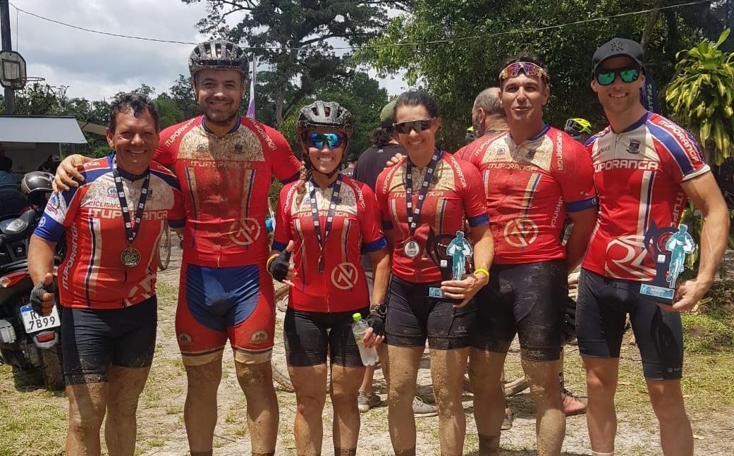 Ciclistas de Ituporanga sobem ao pódio na segunda etapa do Catarinense