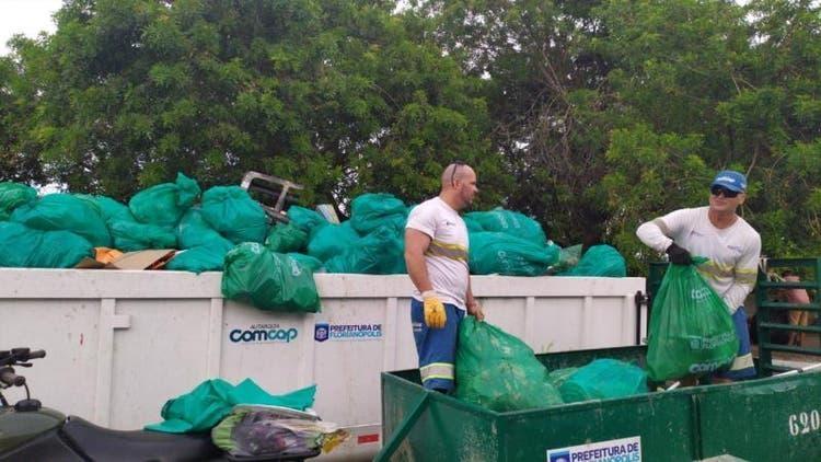 Coleta de lixo em Florianópolis recolheu cerca de  1.200 toneladas após o Réveillon