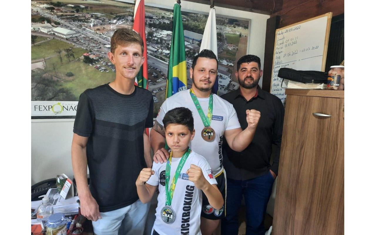 Com apoio da administração municipal, ituporanguenses conquistam medalhas na Copa Brasil de Kickboxing
