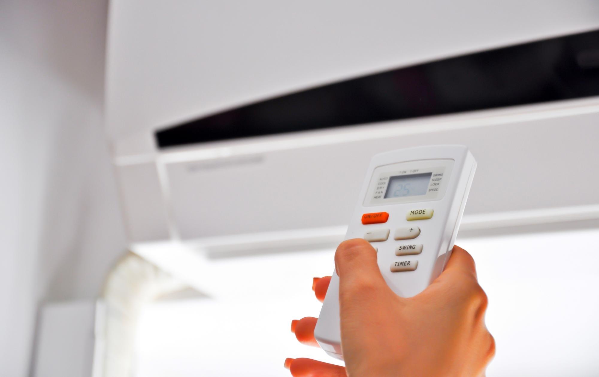 Com as altas temperaturas, saiba como utilizar o ar condicionado e conseguir economizar energia