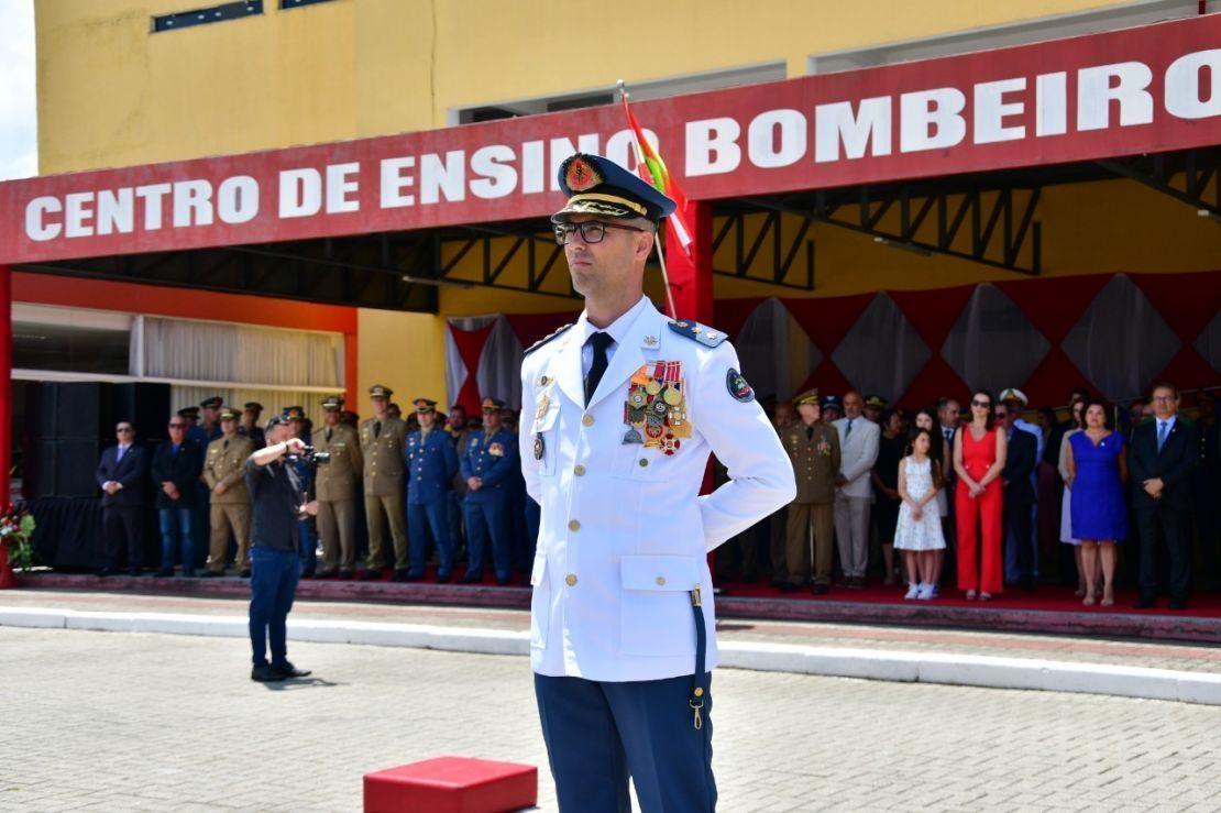Comandante dos Bombeiros de SC destaca emoção ao liderar corporação no centenário