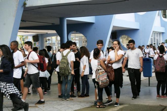 Começa período de matrículas em escolas estaduais de Santa Catarina