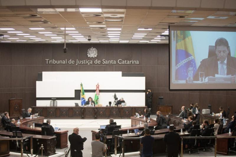 Impeachment em SC: Comissão que vai decidir afastamento de Moisés e Daniela é formada