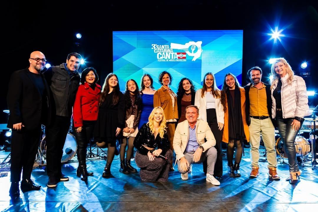 Conheça os classificados do Alto Vale para a semifinal do Santa Catarina Canta