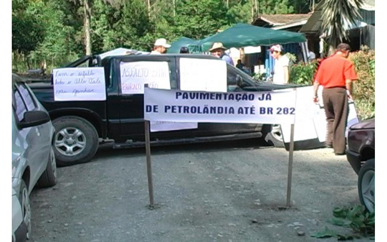 Ligação asfáltica entre a SC 110 de Petrolândia e a BR 282 é tema de reunião nessa semana