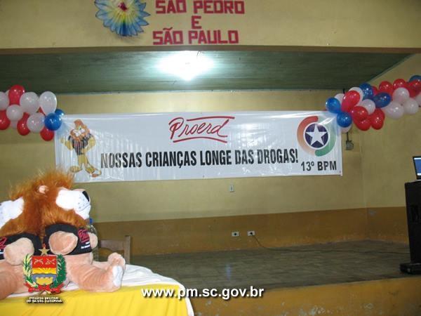 Aurora: 75 crianças dizem não às drogas