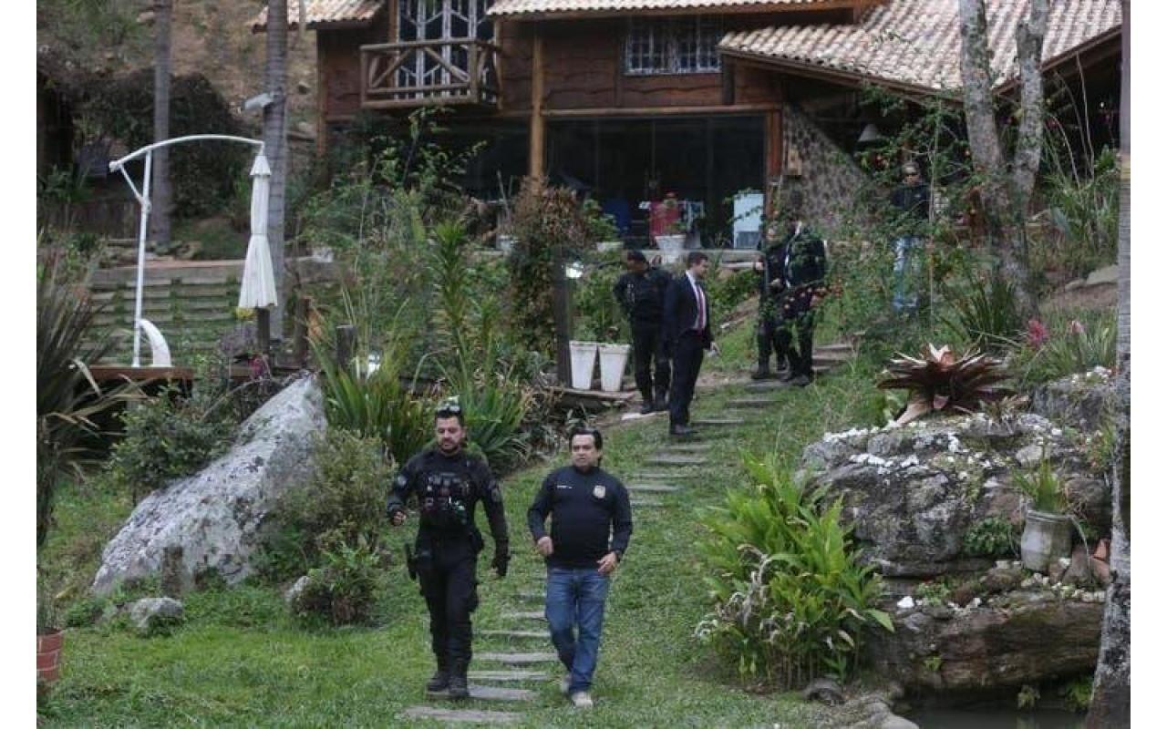 Defesa busca novas provas para revisar condenação por triplo homicídio em Alfredo Wagner