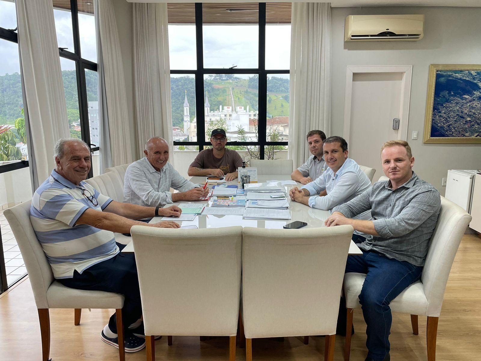 Deputado Camilo Martins entrega emendas parlamentares em Ituporanga
