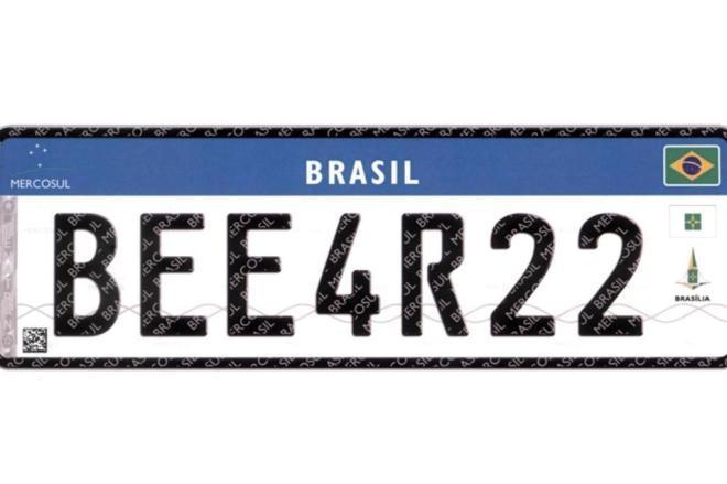 Detran prorroga prazo para adoção das placas do Mercosul em Santa Catarina