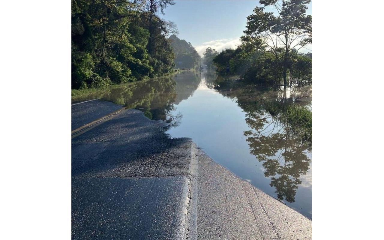 Devido às chuvas a BR-470 em Agronômica está totalmente Interditada