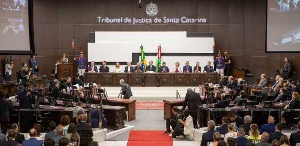 Diplomação dos eleitos em SC foi realizada nesta segunda (19)