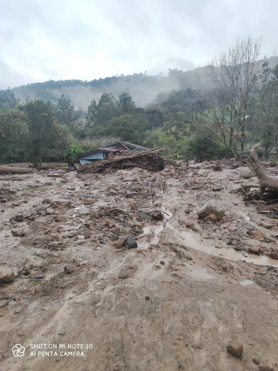Diretor da Defesa Civil de Rio do Sul fala sobre o nível do rio devido às chuvas intensas