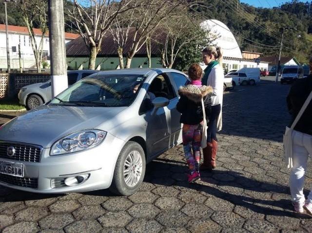 Mais de 2 mil reais são arrecadados em Aurora com Pedágio Solidário em prol da UTI