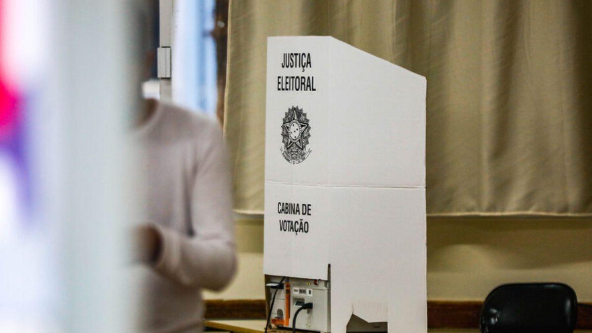 Eleições 2024: Alto Vale, Serra e Grande Florianópolis mobilizam mais de 300 mil eleitores