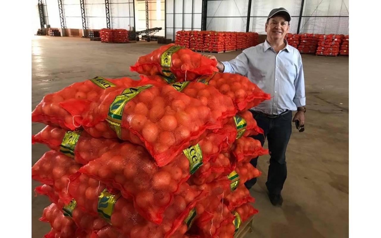 Em mensagem a Bolsonaro e parlamentares, deputado ituporanguense cobra respeito aos produtores de cebola