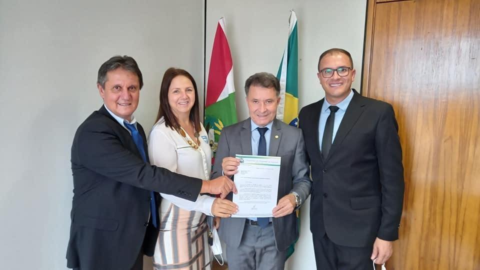 Em viagem a Brasília prefeito Abel solicita mais de R$ 6 milhões em recursos para Chapadão do Lageado