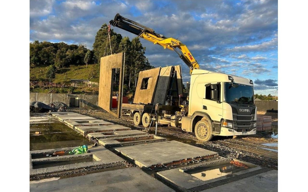 Empresa chega em Ituporanga com sistema construtivo que deixa a estrutura da casa pronta em uma semana