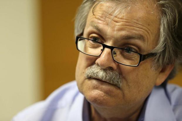 Dalírio Beber assume vaga no Senado na terça-feira