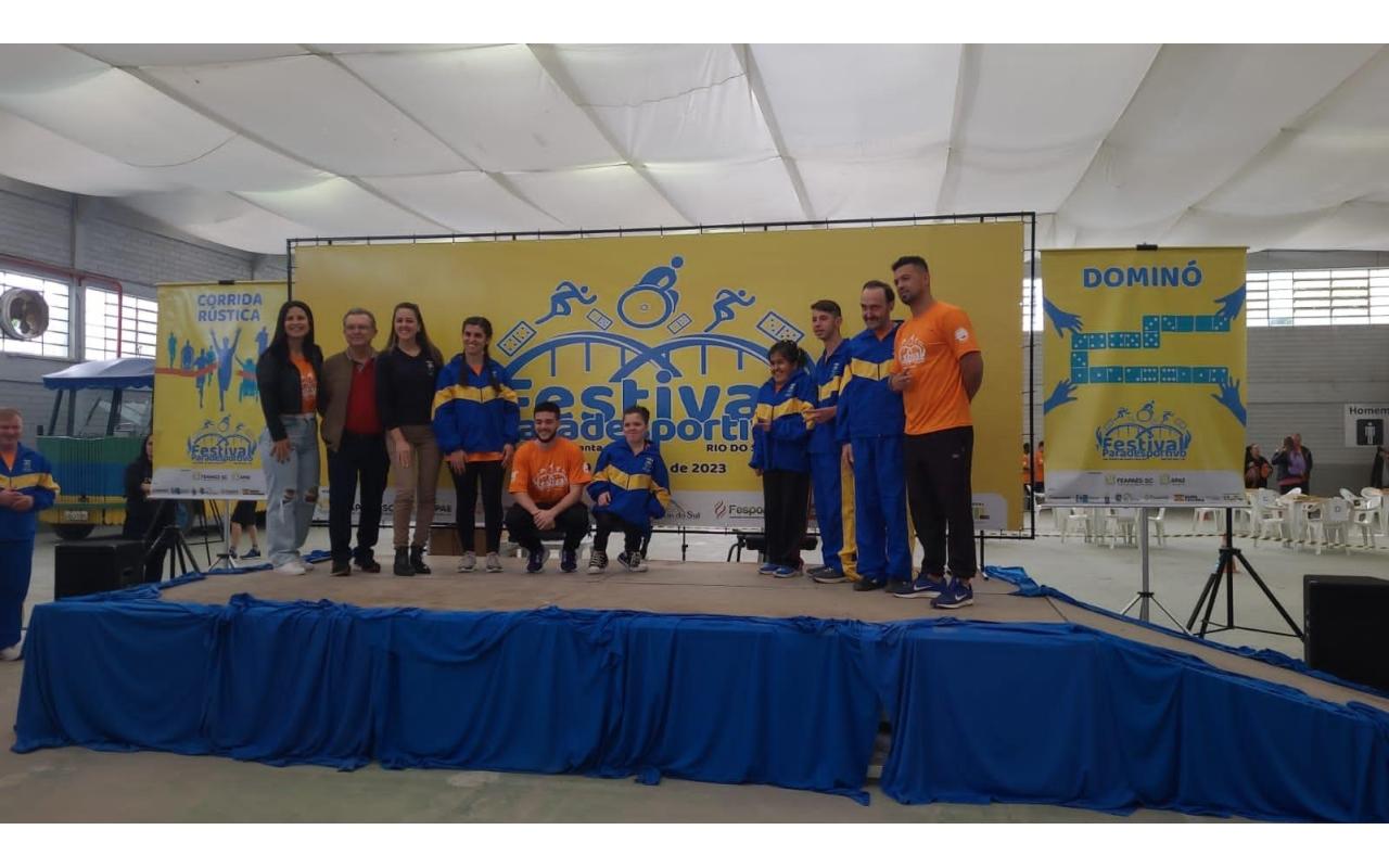 Festival Paradesportivo inédito reúne APAEs de toda Santa Catarina em Rio do Sul