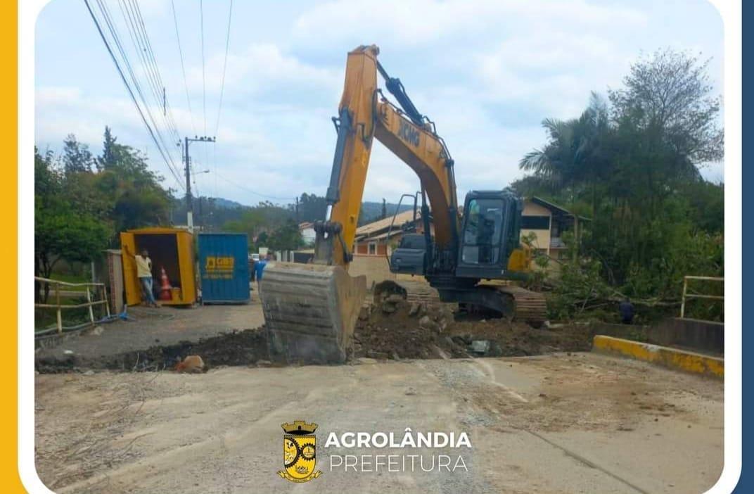 Força-tarefa avança com obras de pavimentação e drenagem em cinco ruas de Agrolândia