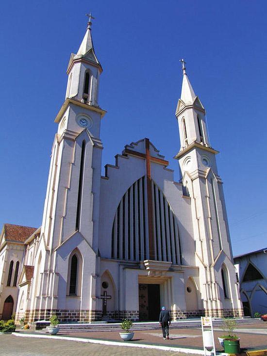 Frei Evandro Balestrin da Paróquia Santo Estevão explica como ficam as missas e celebrações com o novo decreto