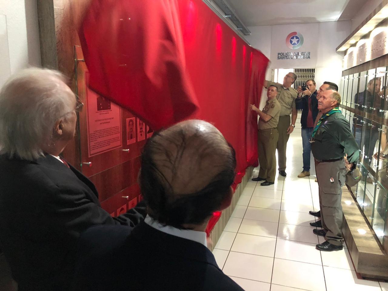 Galeria de ex-combatentes da Polícia Militar é inaugurada em Ituporanga