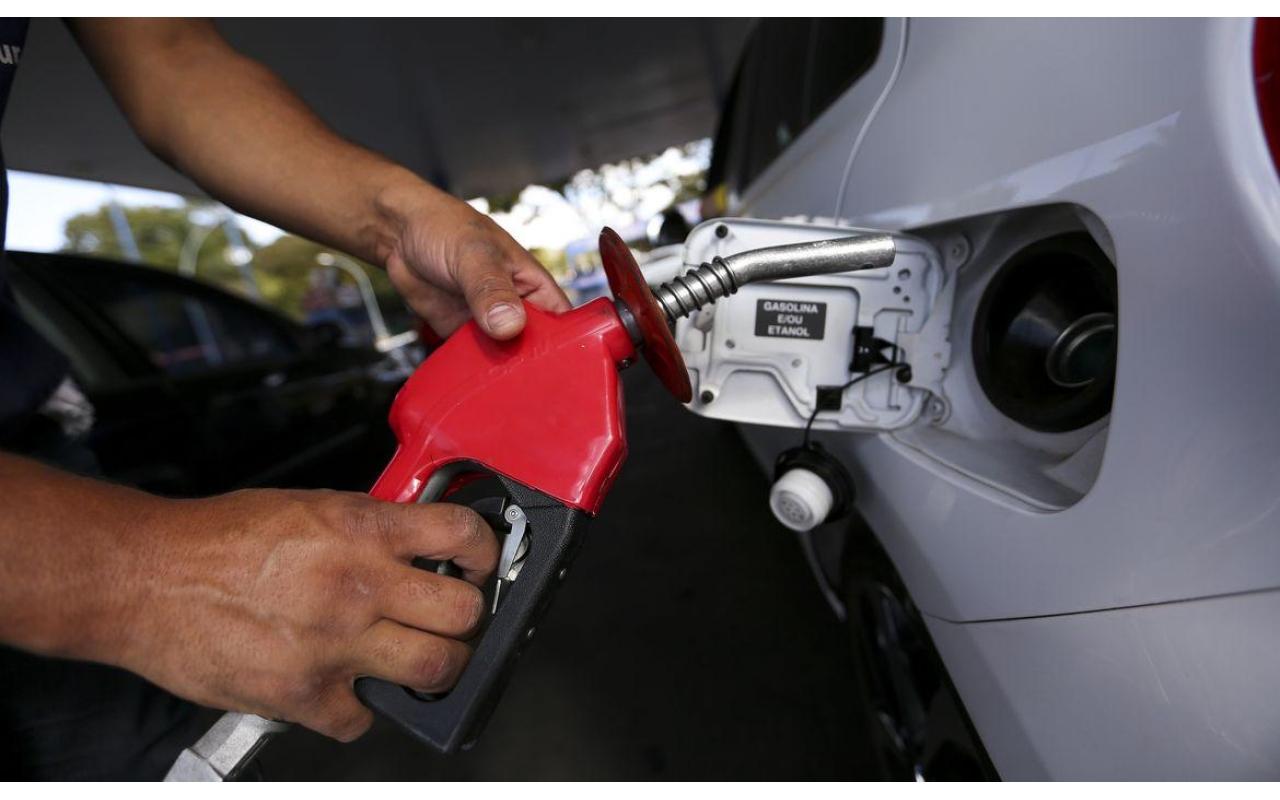 Gasolina terá novo aumento a partir desta quinta-feira, 12 