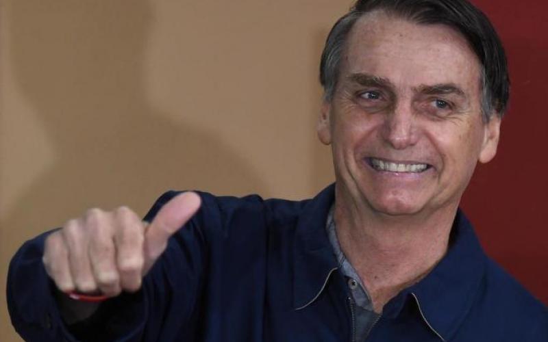 Gideões: O que Bolsonaro vem fazer em Camboriú