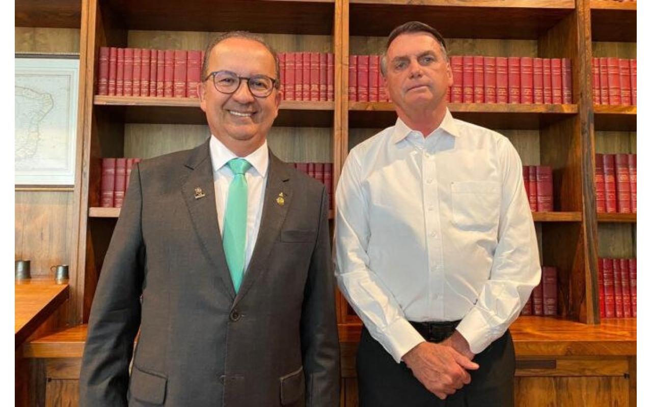 Governador eleito Jorginho Mello se reúne com Bolsonaro em Brasília