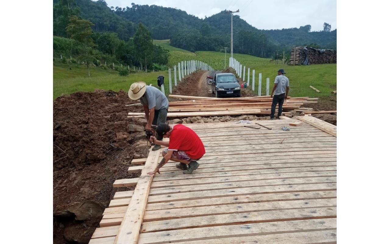 Governo de Ituporanga ainda trabalha na reconstrução da comunidade de Três Barras