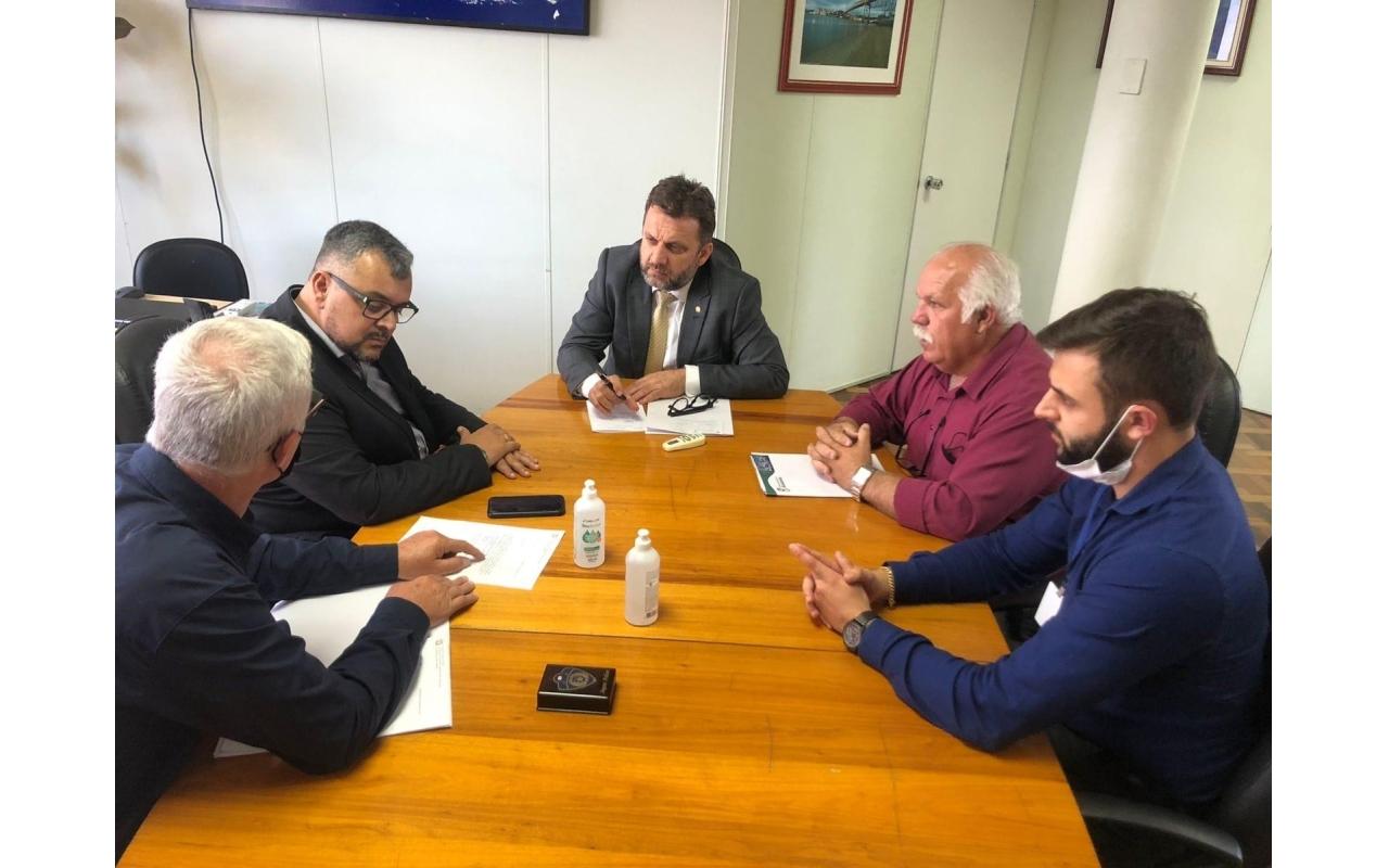 Governo do Estado garante lançar edital para obras de ligação asfáltica entre Ituporanga e Atalanta até fevereiro