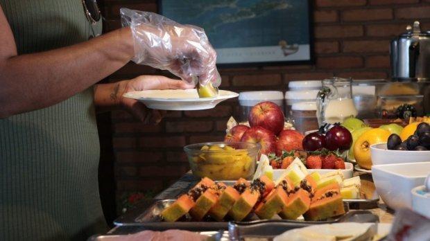 Governo do Estado publica portarias para regrar hotéis, casas noturnas e eventos sociais 