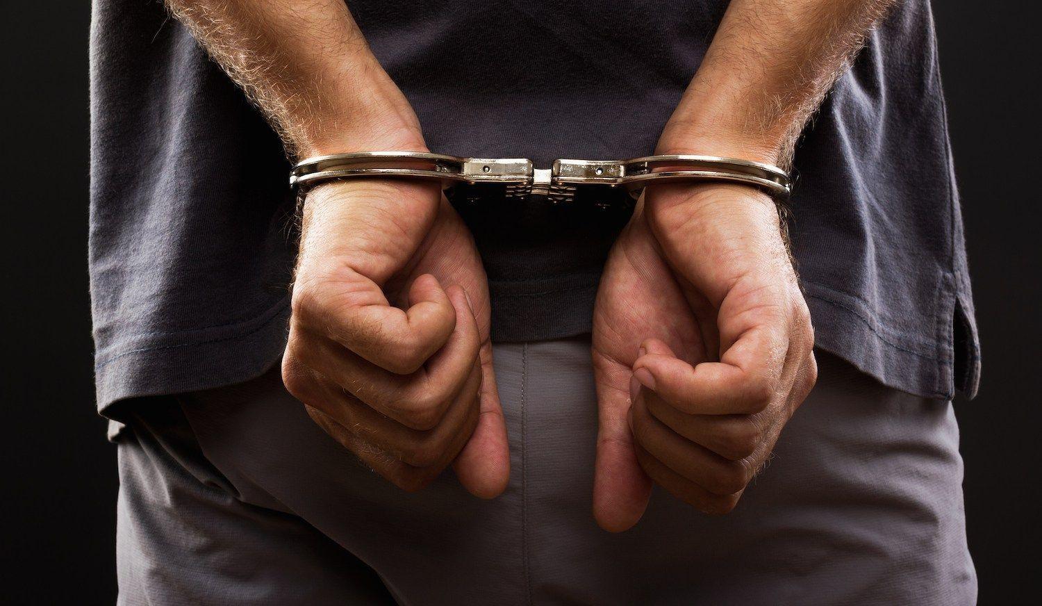 Homem com condenação de mais de cinco anos é preso em Imbuia