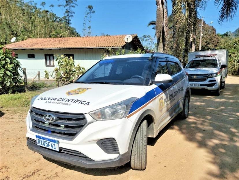 Homem é encontrado sem vida dentro de lagoa em Imbuia