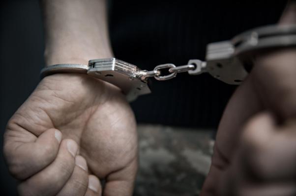 Homem é preso após desacato e dano ao patrimônio na UPA de Rio do Sul